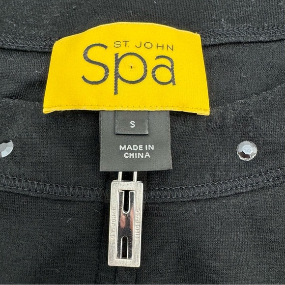St. John Spa Light Weight Jacket | Size Small - Picture 3 of 11